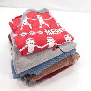 Kids Christmas Outfit Bundle:‎ Star Wars, Kate Quinn, Mickey Sweatshirt Size 2T